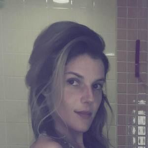 Meet your Posher, Gali